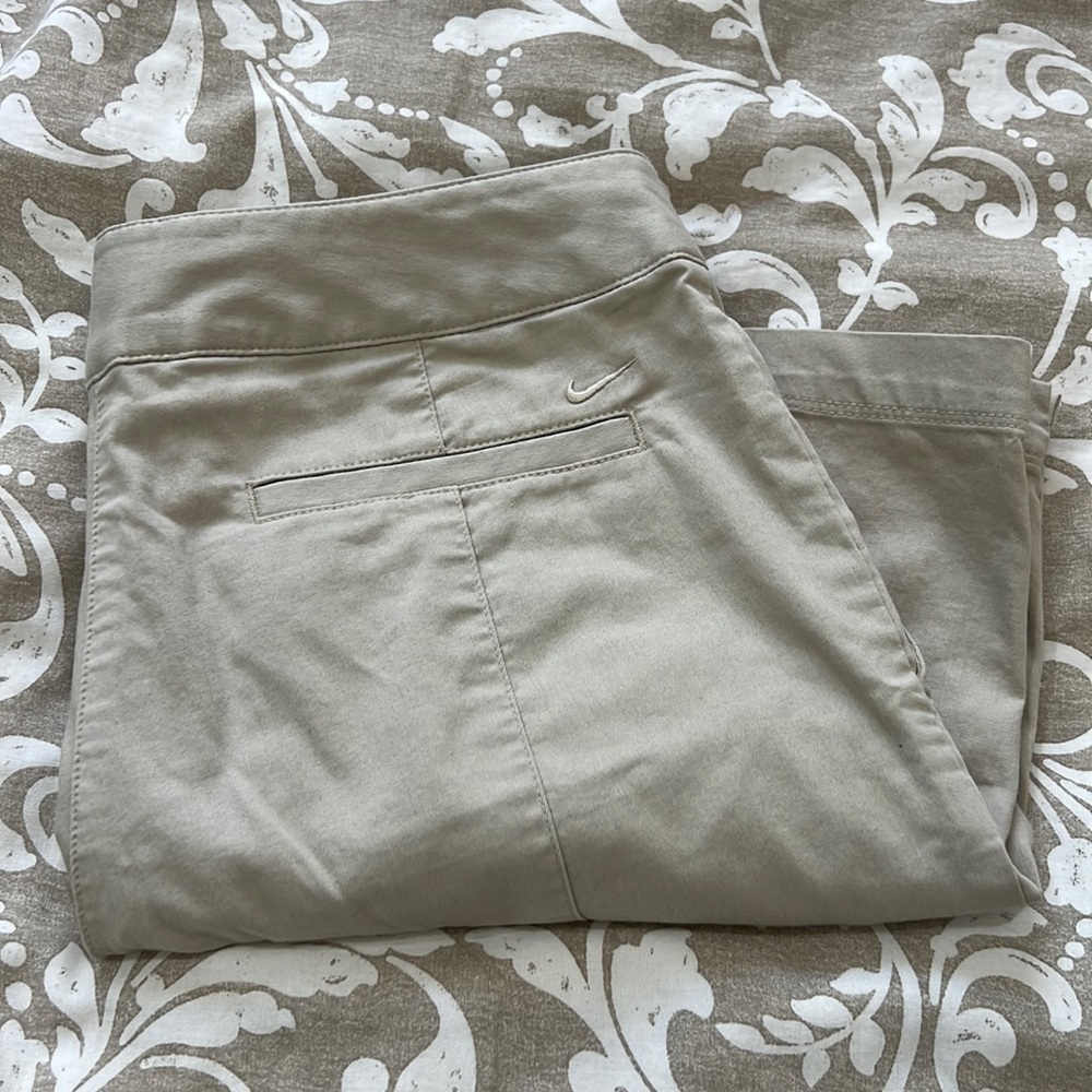 Nike Golf Dri-Fit Women’s Shorts Size 4